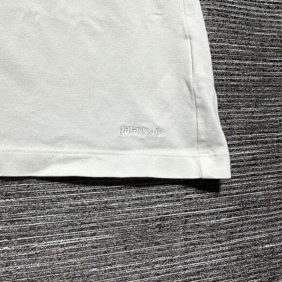 Patagonia Vitaliti Tank Shirt Women's L White Sleeveless High Neck 53447 - Picture 3 of 11